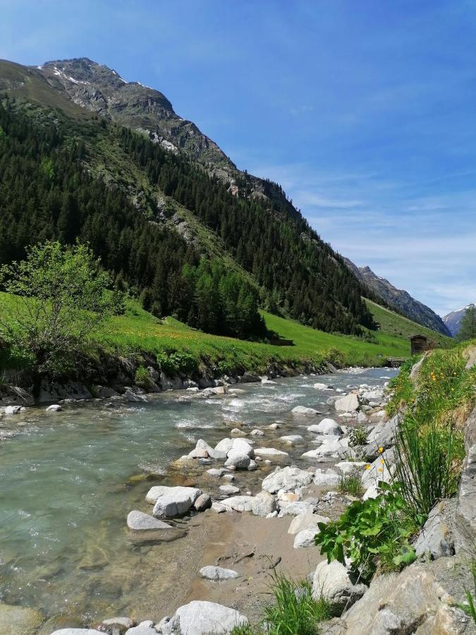 Haus Bergwind Appartement Sankt Leonhard im Pitztal Buitenkant foto