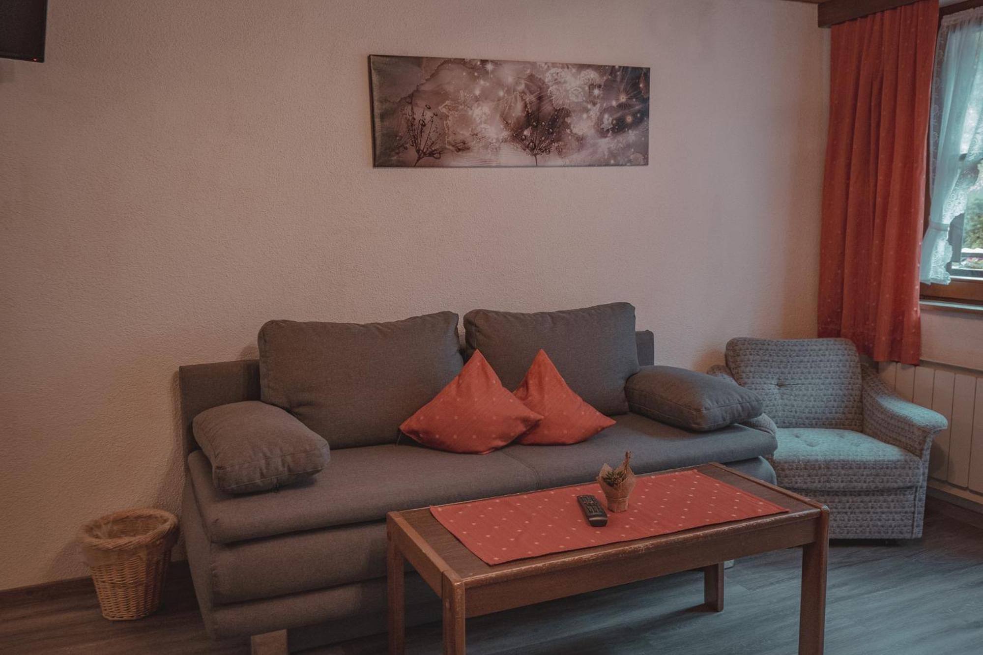 Haus Bergwind Appartement Sankt Leonhard im Pitztal Buitenkant foto