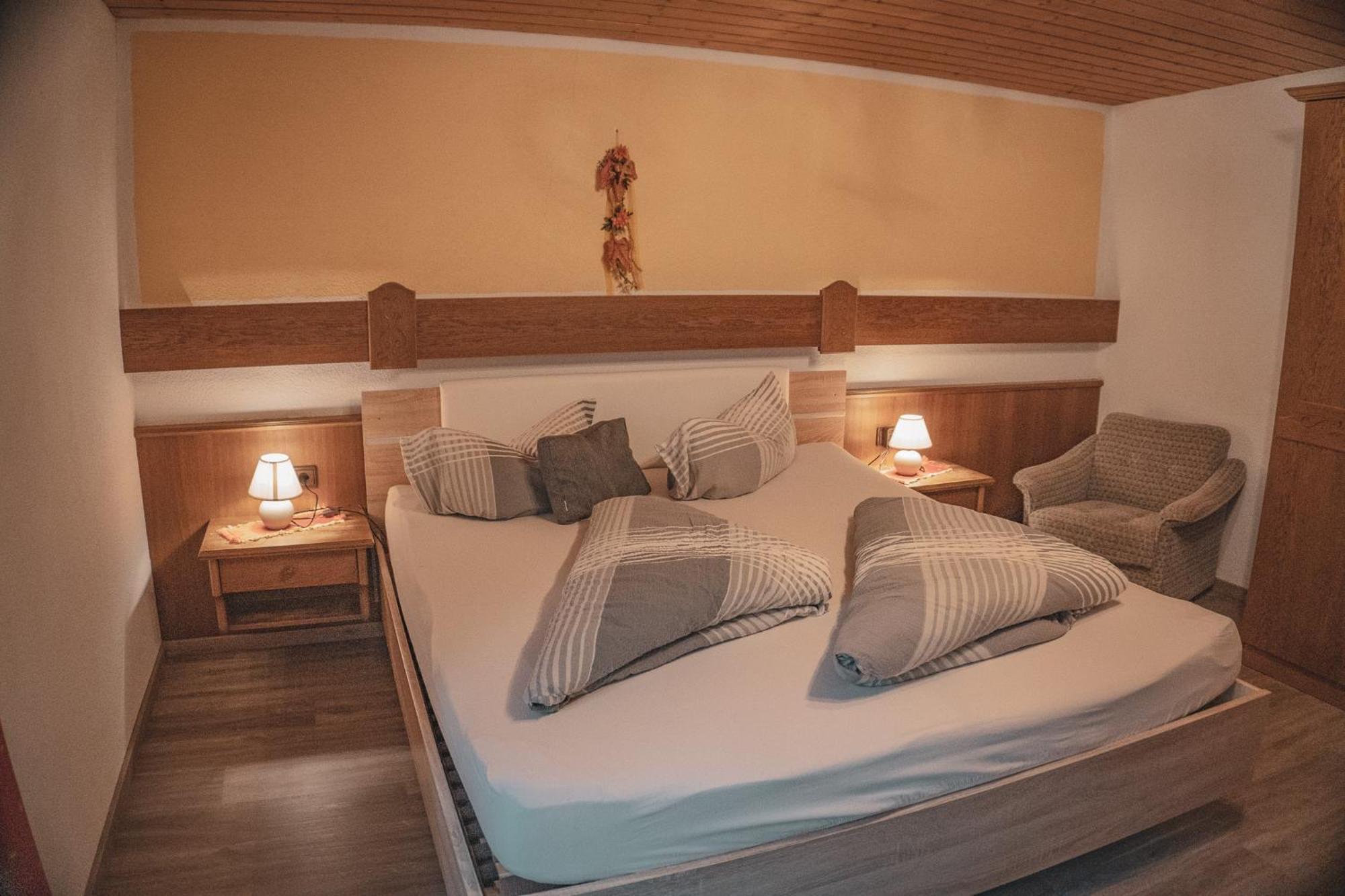 Haus Bergwind Appartement Sankt Leonhard im Pitztal Buitenkant foto